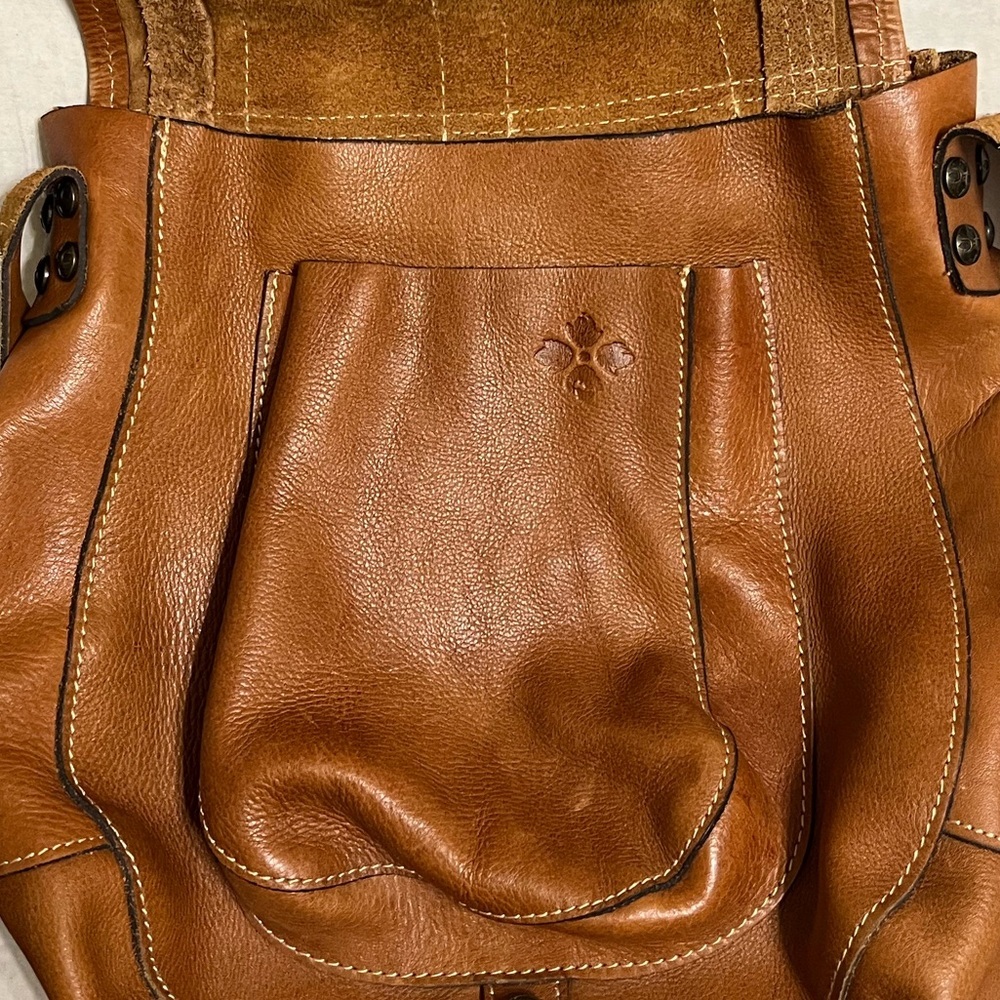 Patricia Nash Barcelona British Tan Vintage Inspired Saddle Bag Cross Body Bag - Picture 15 of 16